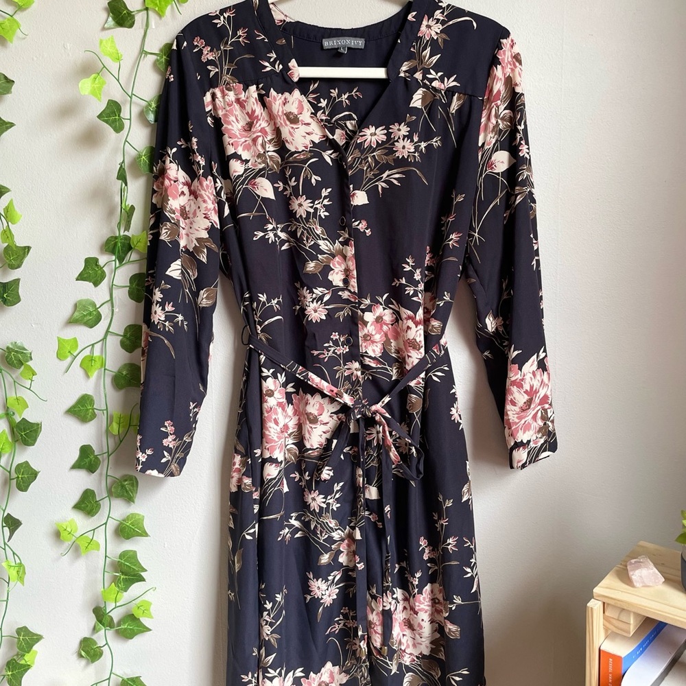 Brand new, Brixon Ivy, navy & floral three quarter sleeve dress (L)